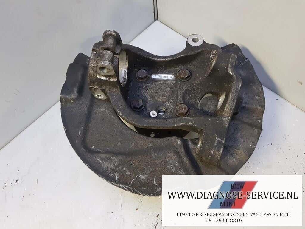 BMW M5 V10 E60 E61 fusee stuk rechts  voor 2282880, Gebruikt, -, -, Ophalen of Verzenden