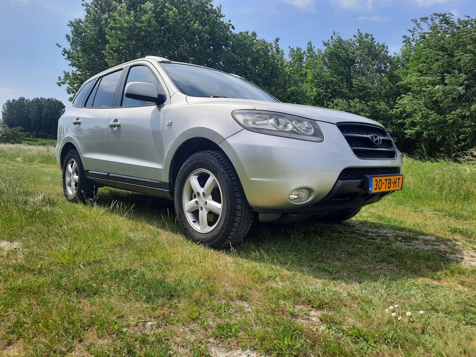 Hyundai Santa Fe 2.7 Grijs trekhaak, Voorwielaandrijving, 2000 kg, Handgeschakeld, Particulier