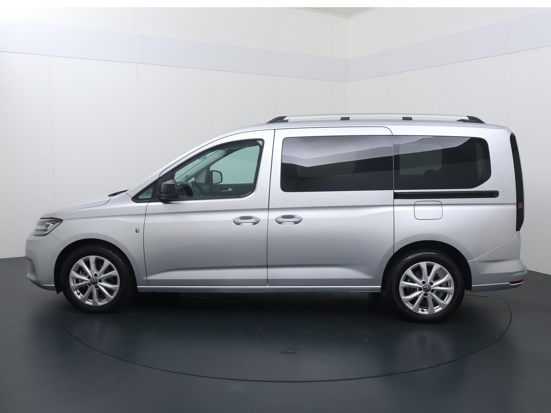 Volkswagen Caddy Maxi Life 1.5 TSI DSG-Automaat 7-Persoons |, Auto's, Stof, 4 cilinders, 7 stoelen, Bedrijf
