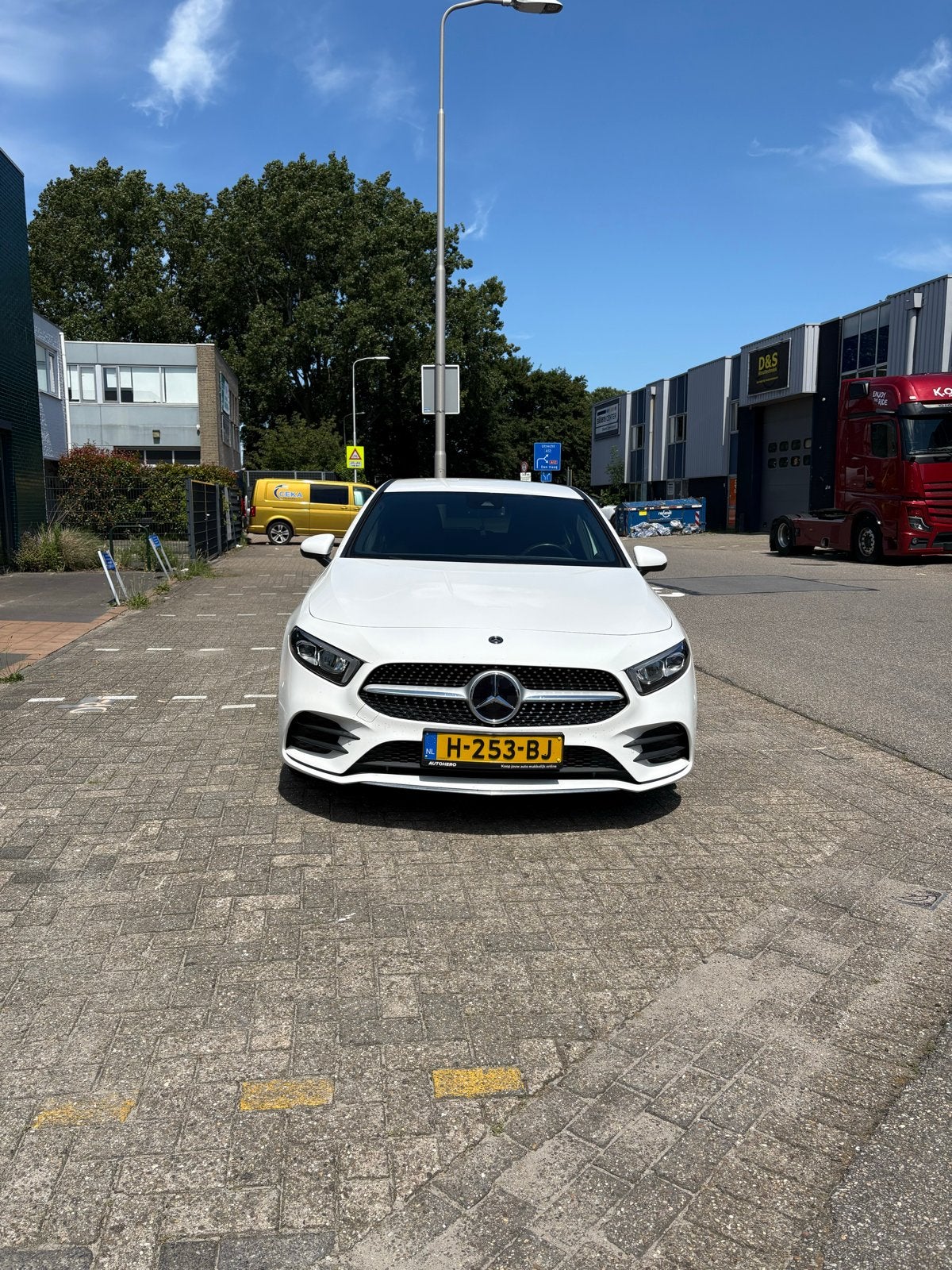Mercedes-Benz A-Klasse A 180 136pk 7G-DCT 2019 Wit, 136 pk, 680 kg, 4 cilinders, Wit