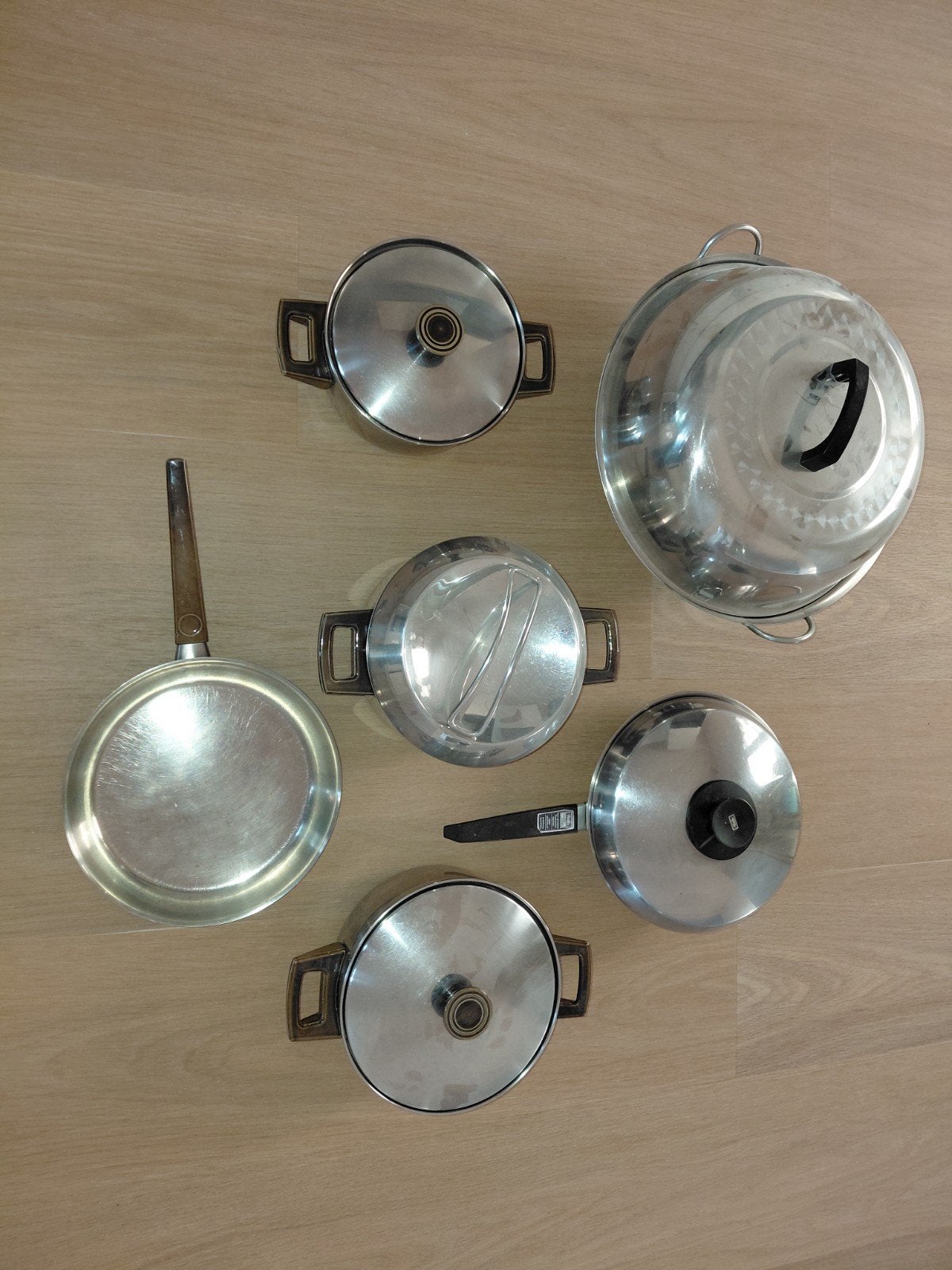 Complete pannenset - RVS met deksels en handvatten, Huis en Inrichting, Gebruikt, Pannenset, Ophalen of Verzenden, Rvs