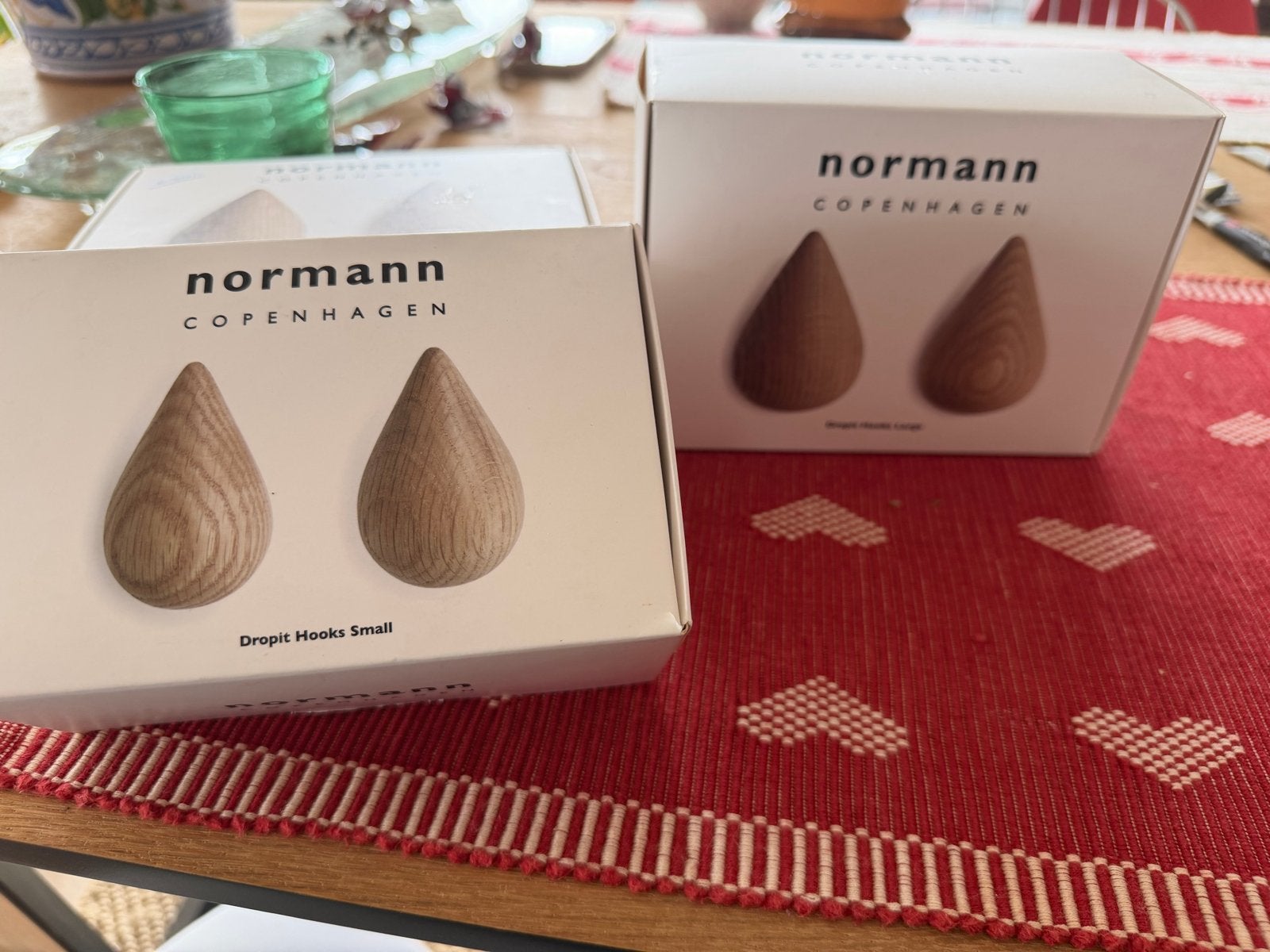 Normann Copenhagen Dropit Haken - Set van 2 (Small & Large), Wandhaken, Nieuw, Ophalen of Verzenden, Minder dan 100 cm