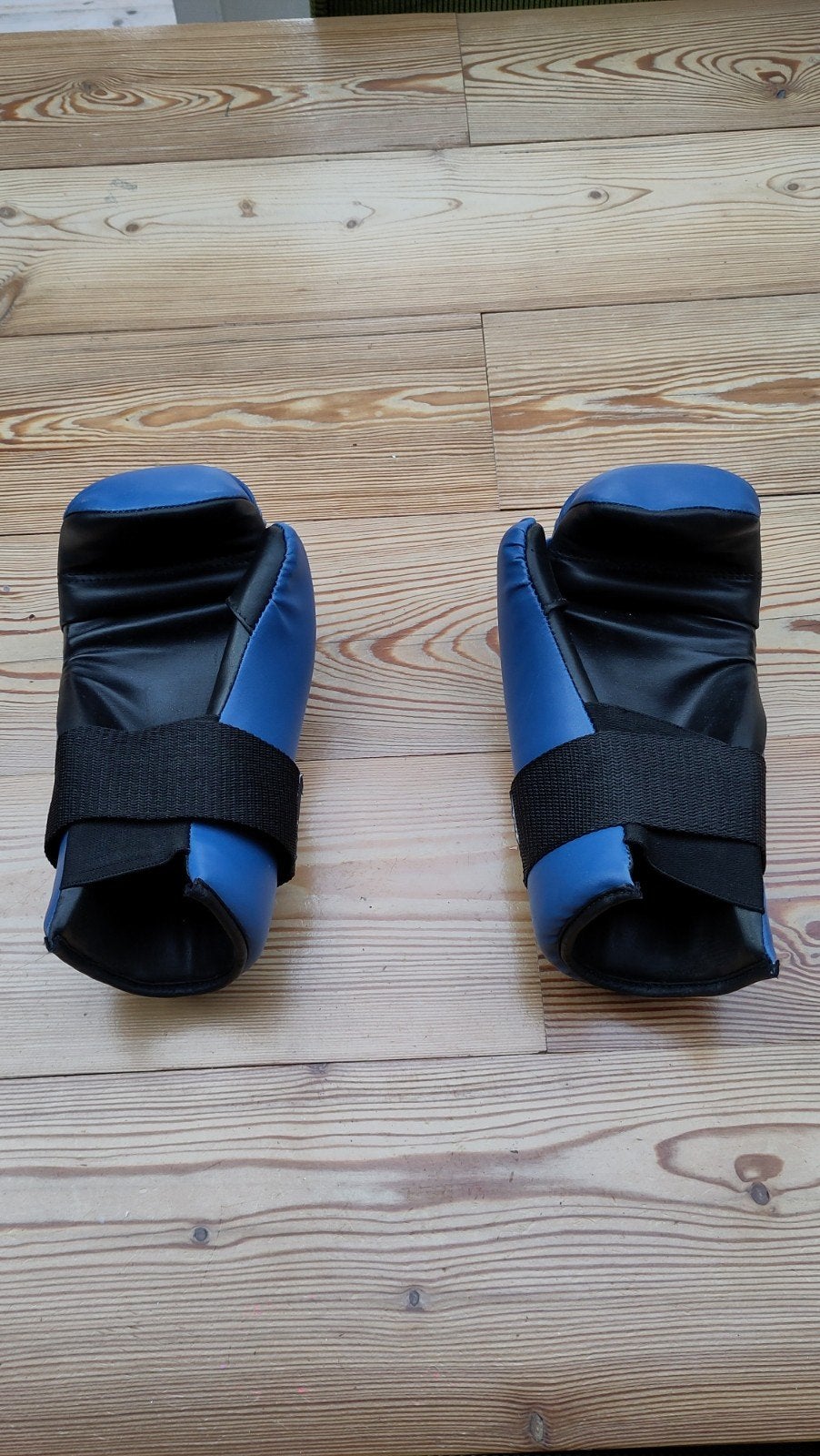 TOP PRO FORCE Vechtsport Handschoenen - Maat SM, Sport en Fitness, Vechtsporten en Zelfverdediging, Zo goed als nieuw, Taekwondo