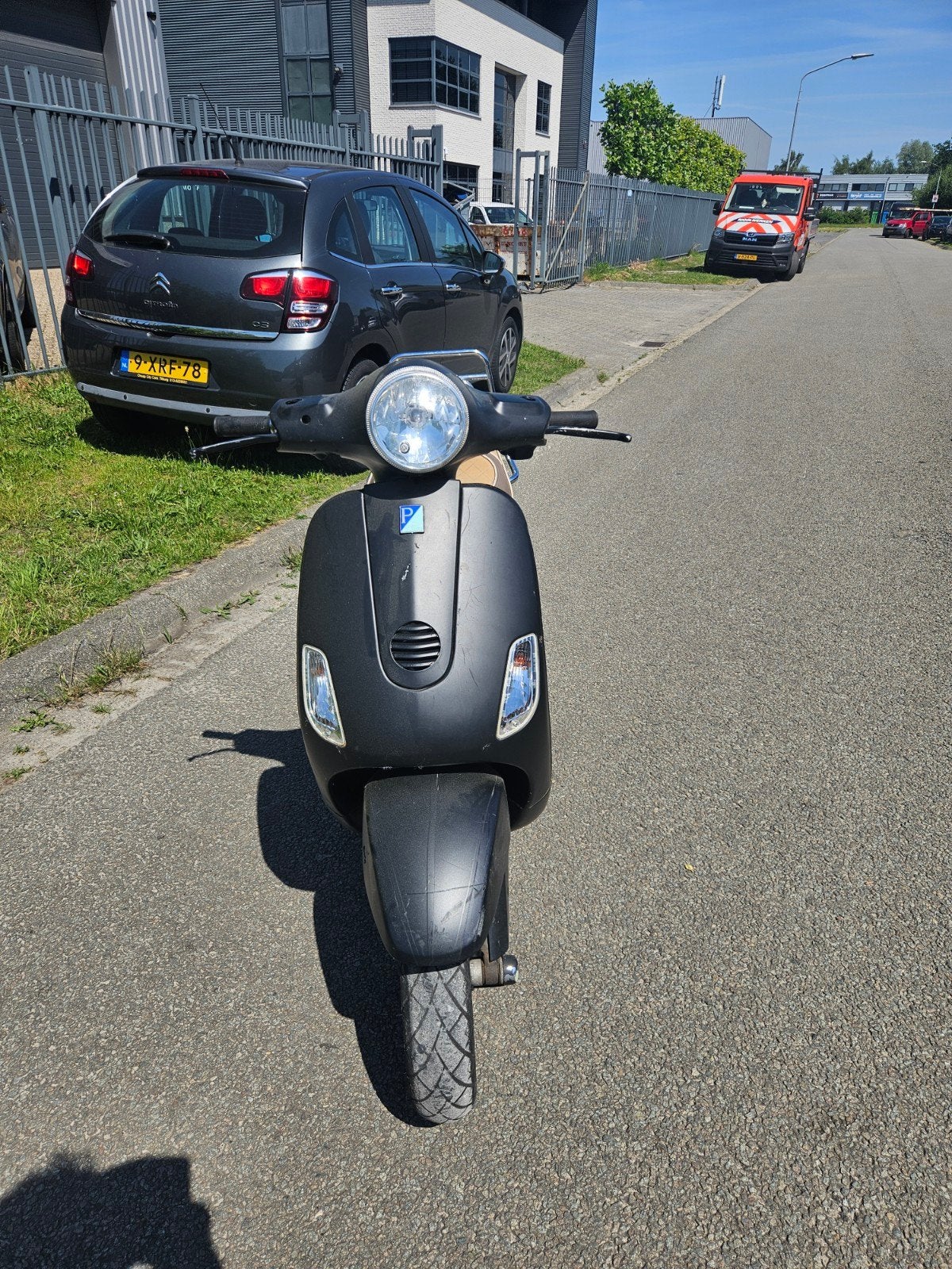 Vespa LX Scooter - Mat Zwart - Opknapper, Ophalen of Verzenden, Gebruikt