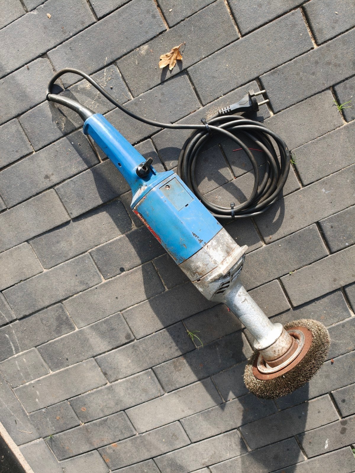 Bosch rechte slijpmachine met staalborstel, Ophalen of Verzenden, Gebruikt