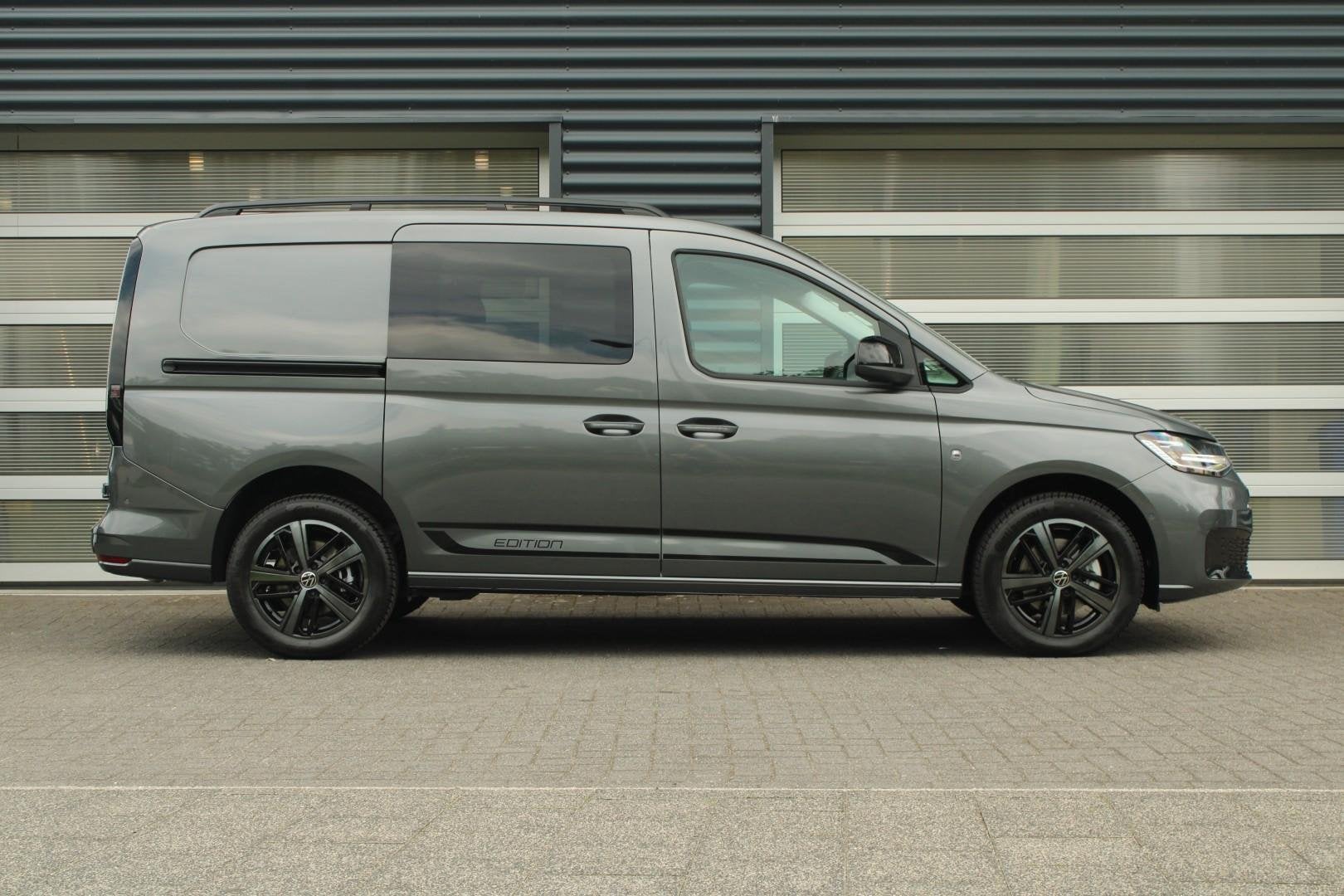 Volkswagen Caddy Flexible Maxi 1.5 TSI 115pk eHybrid Limited, Auto's, 12 maanden, Stof, 1498 cc, 4 cilinders