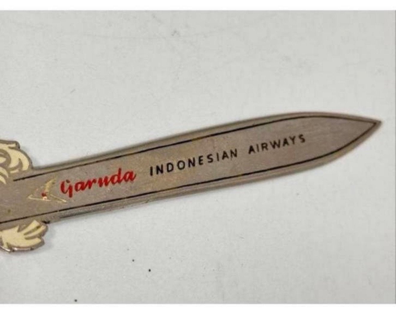 Zeldzame briefopener Garuda INDONESIAN AIRWAYS brief-opener, Antiek en Kunst, Ophalen of Verzenden