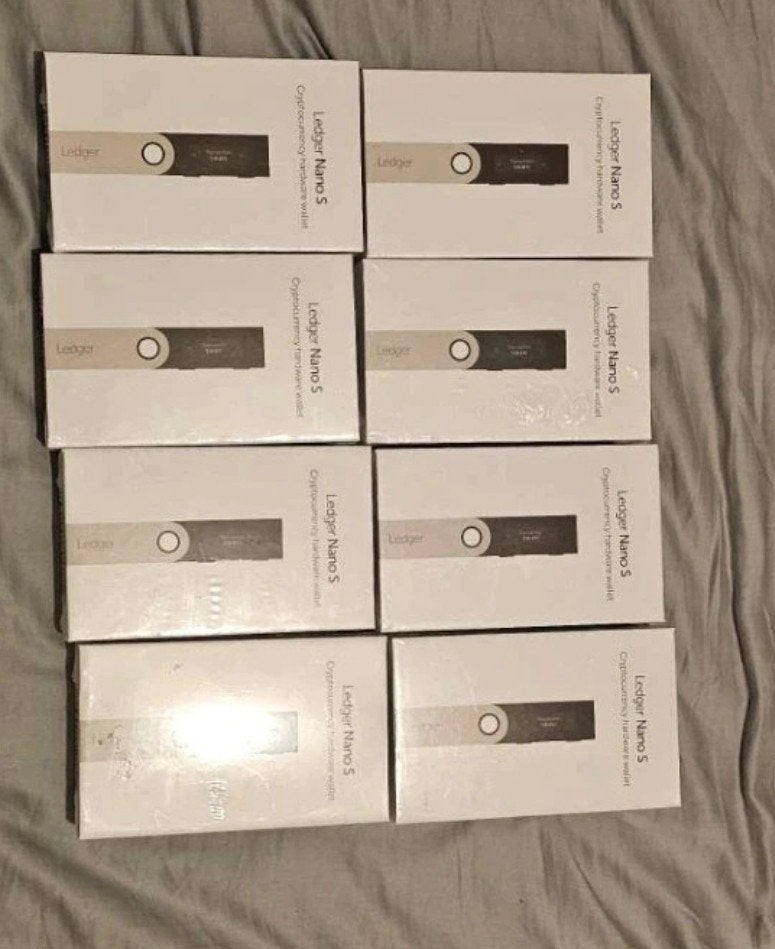 8 x Ledger Nano S Hardware Wallet Als je alles neemt €144, Computers en Software, Ophalen of Verzenden, Nieuw