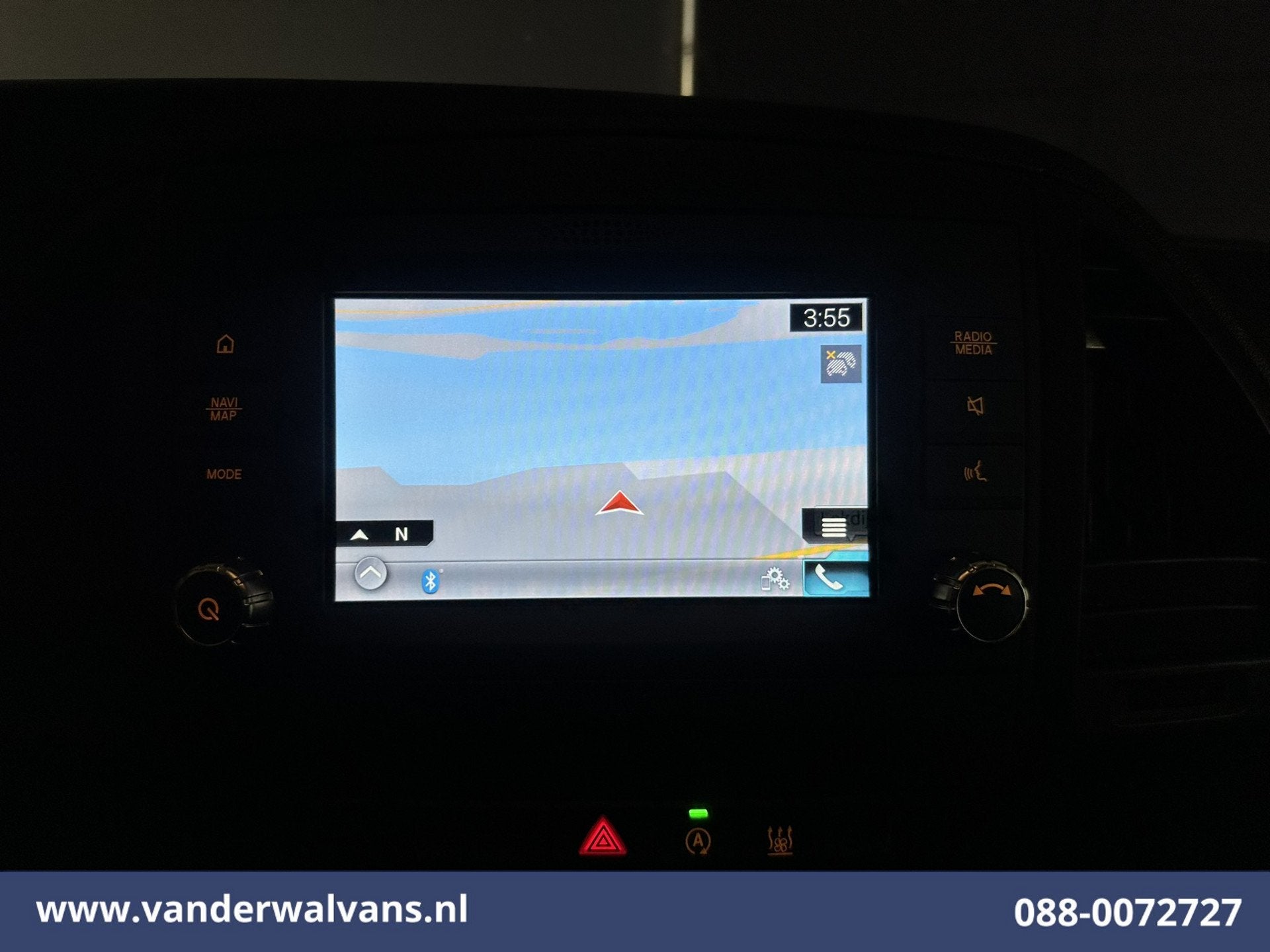 Mercedes-Benz Vito 114 CDI 136pk L2H1 Euro6 Airco | Camera |, Dealer onderhouden, Gebruikt, 4 cilinders, 2000 kg