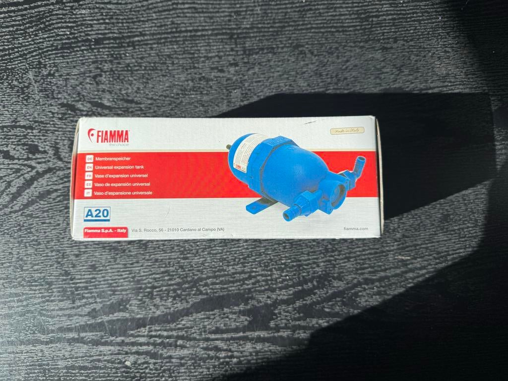 Fiamma A20 Universele Expansietank voor Pomp, Ophalen of Verzenden, Nieuw, Handmatig, Overige typen