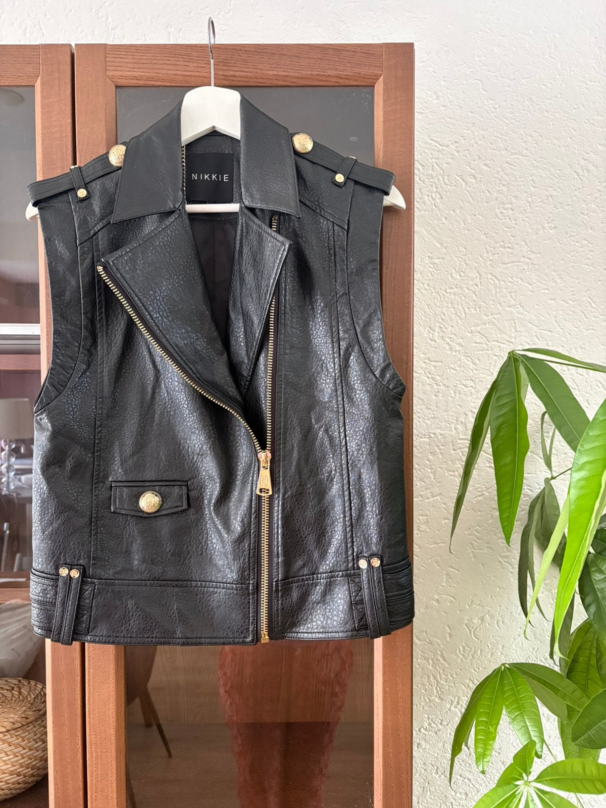 Nikkie oversized leren gilet zwart, Ophalen of Verzenden, Zo goed als nieuw, Maat 34 (XS) of kleiner, Zwart