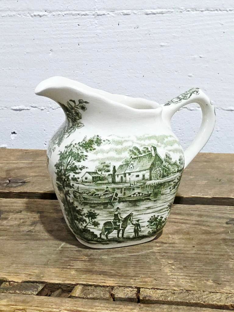 9636: Royal Tudor Ware Staffordshire Cream Pitcher, Ophalen of Verzenden