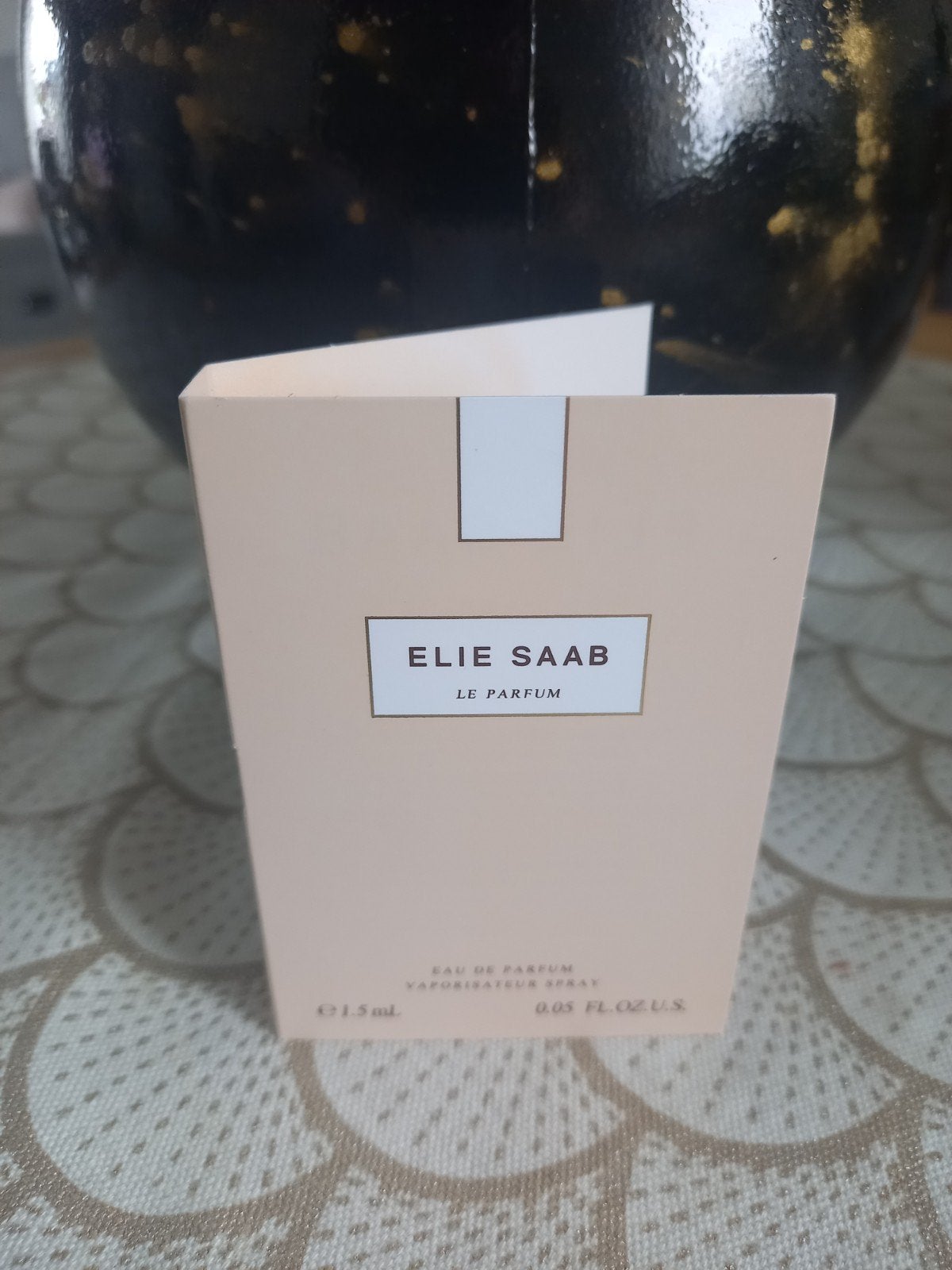 Proefje Elie Saab Le Parfum, Sieraden, Tassen en Uiterlijk, Ophalen of Verzenden, Nieuw