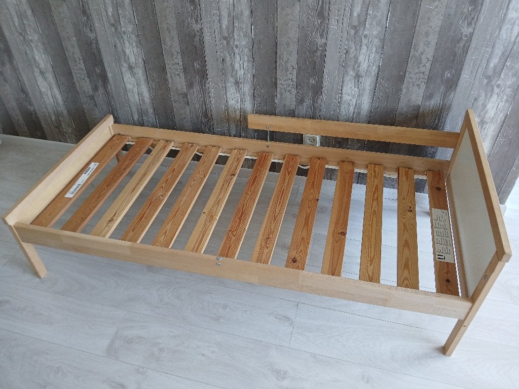 Kinderbed Ikea, Ophalen, 70 tot 85 cm, 140 tot 160 cm, Zo goed als nieuw