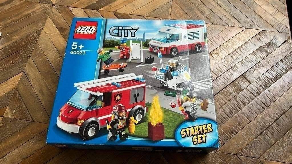 Lego City Starter Set 60023, Ophalen of Verzenden, Zo goed als nieuw, Complete set