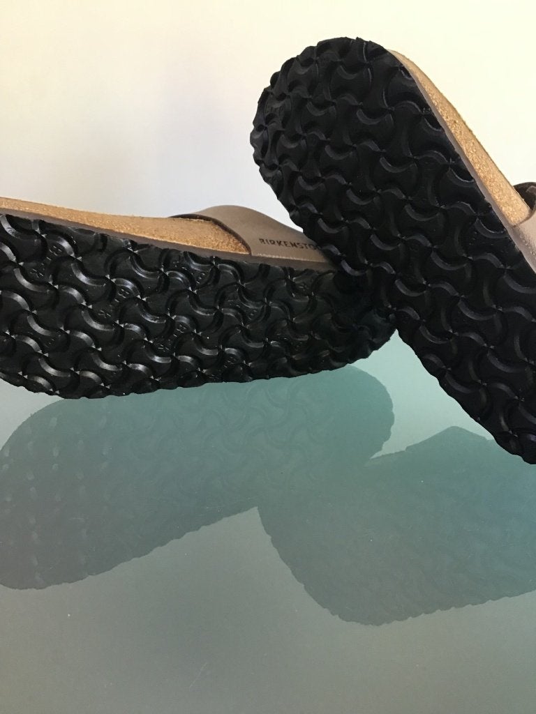 Birkenstock Gizeh 37 | bruin | Nieuw | Gratis verzenden, Kleding | Dames, Schoenen, Slippers, Bruin, Verzenden, Nieuw