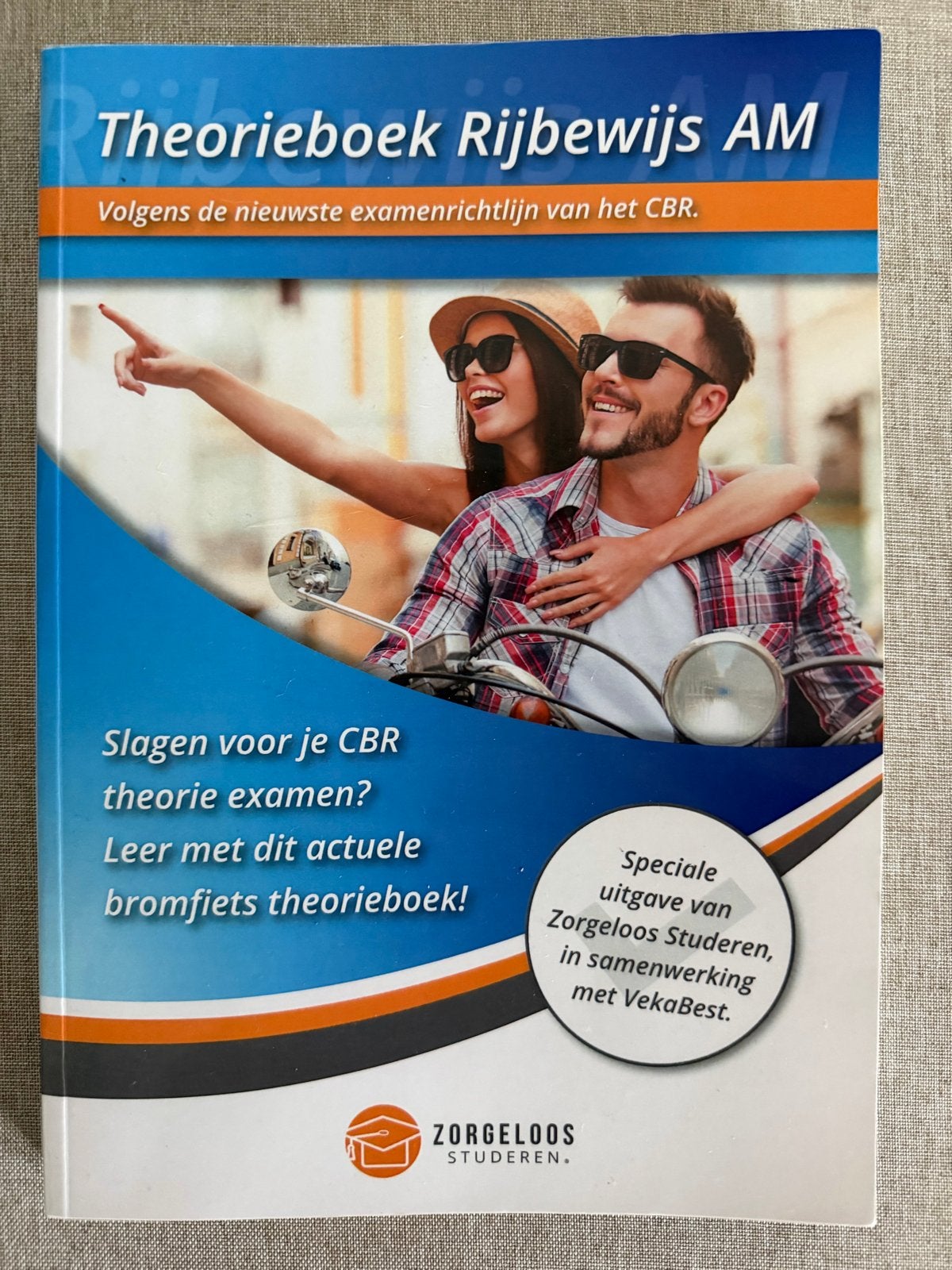 Theorieboek Rijbewijs AM - CBR bromfiets theorie, Ophalen of Verzenden, Zo goed als nieuw, Overige niveaus