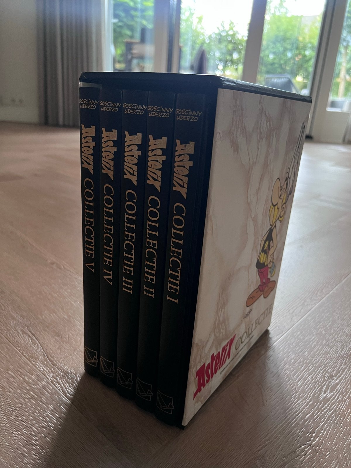 Asterix Collectie I-V (5 delen) - Goscinny & Uderzo, Complete serie of reeks, Ophalen of Verzenden, Zo goed als nieuw