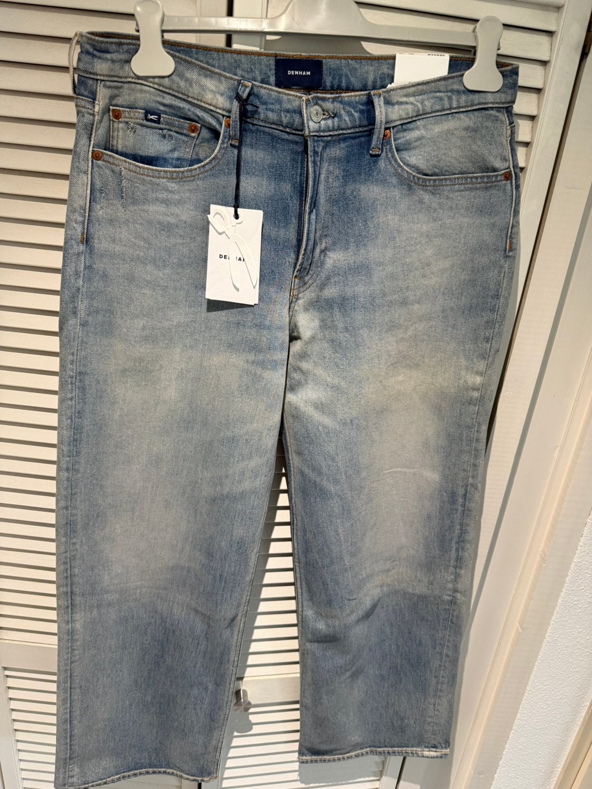 Nieuwe Denham mio straght 31-32, Kleding | Dames, Spijkerbroeken en Jeans, Verzenden, Nieuw, Blauw, W30 - W32 (confectie 38/40)