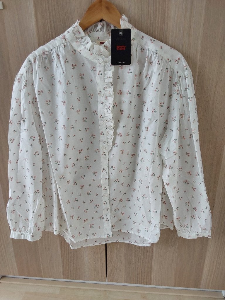 Blouse van Levi s maat M, Kleding | Dames, Maat 38/40 (M), Overige kleuren, Nieuw, Ophalen of Verzenden