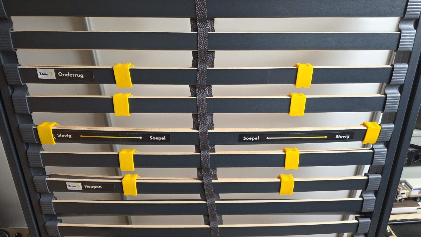 Bossflex 400 lattenbodem 90x200 cm verstelbaar, Ophalen, 90 cm, Eenpersoons, Zwart