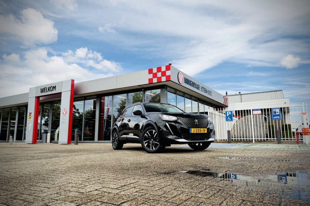 Peugeot 2008 1.2 130PK Allure | CAMERA | STOELVERWARMING | C, Auto's, 12 maanden, Stof, Euro 6, 1199 cc