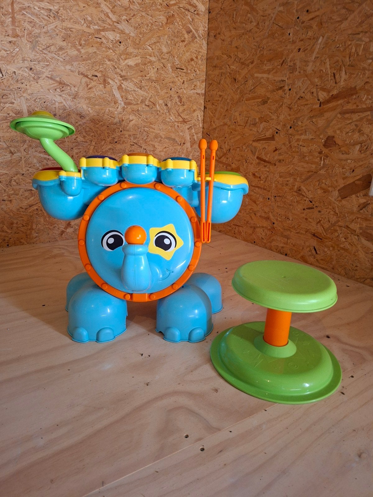 Sinterklaas - VTech Baby Muziek Olifant Drumstel met Krukje, Ophalen of Verzenden, Gebruikt