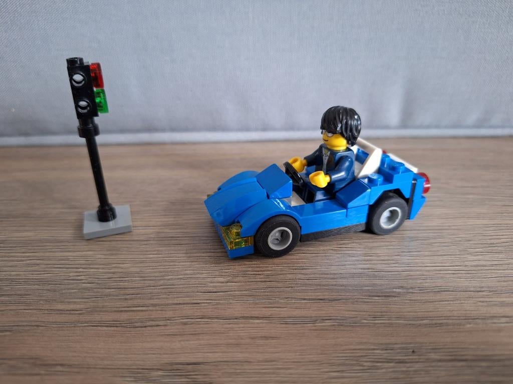 Lego City 30349 Sportwagon, Ophalen of Verzenden