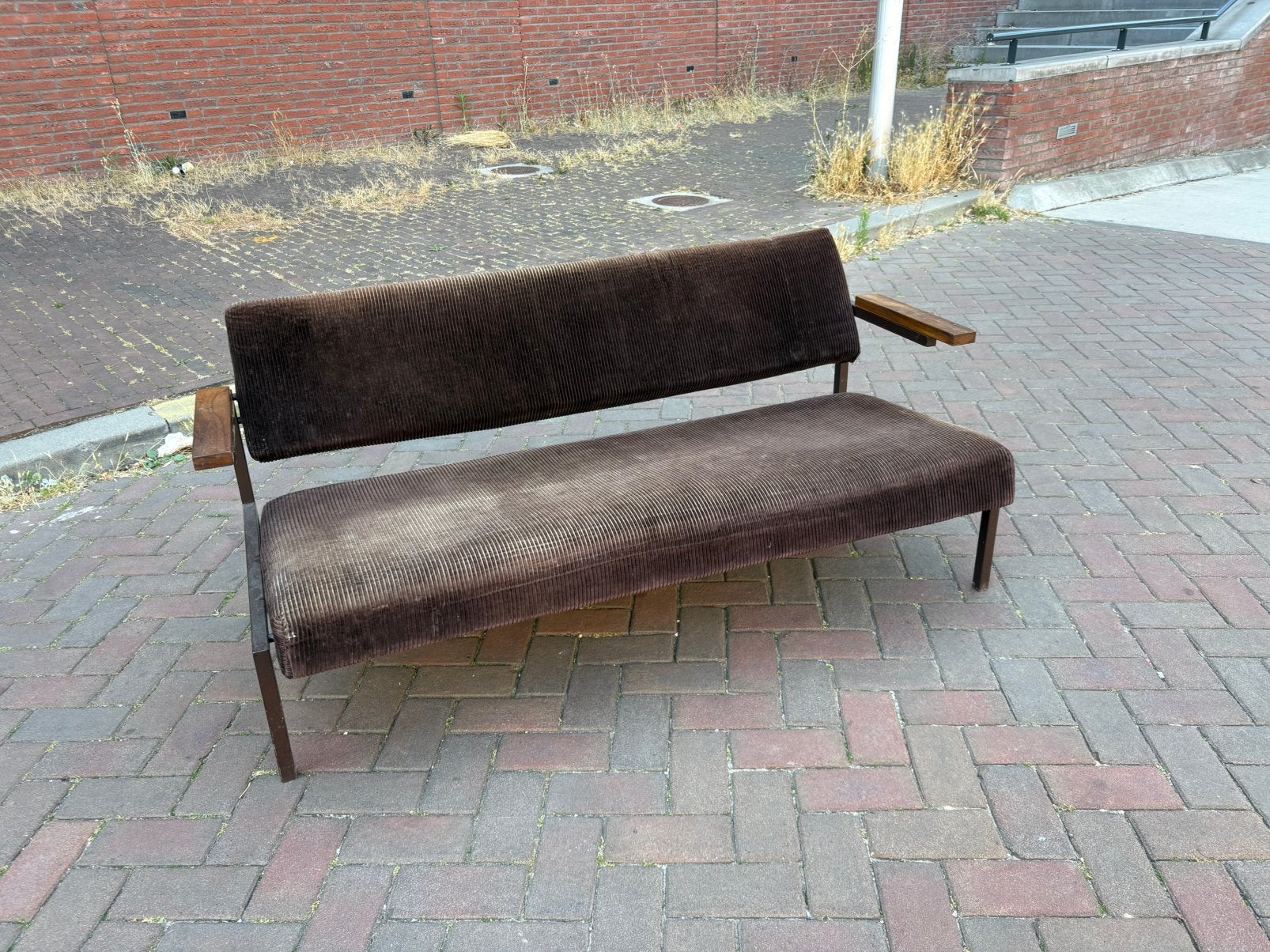 Vintage corduroy bank bruin (Mart Visser stijl), Huis en Inrichting, Ophalen, Zo goed als nieuw, 75 tot 100 cm, Tweepersoons
