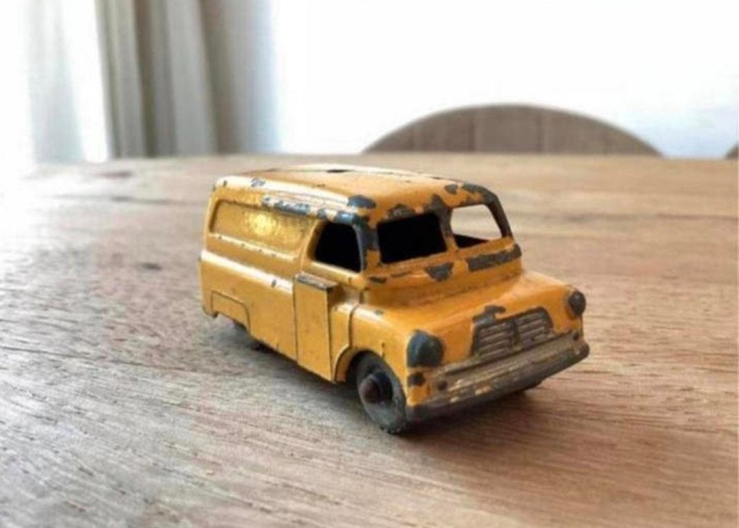 Matchbox Lesney No. 42 Evening News Delivery Van, Ophalen of Verzenden, Gebruikt, Auto