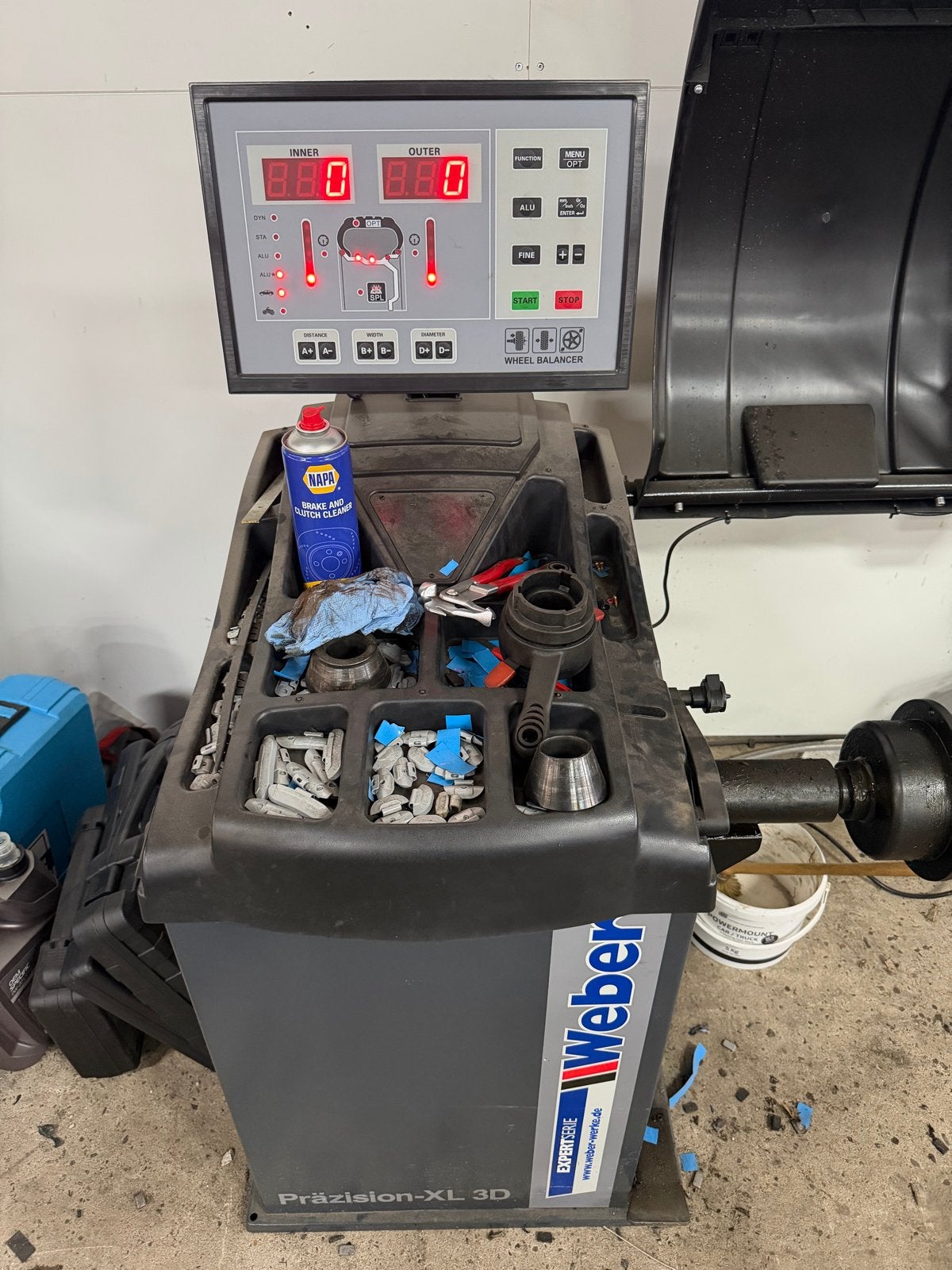 Weber Präzision XL 3D balanceer apparaat, Auto-onderdelen, Banden en Velgen, Ophalen, 18 inch, Gebruikt, Band(en)