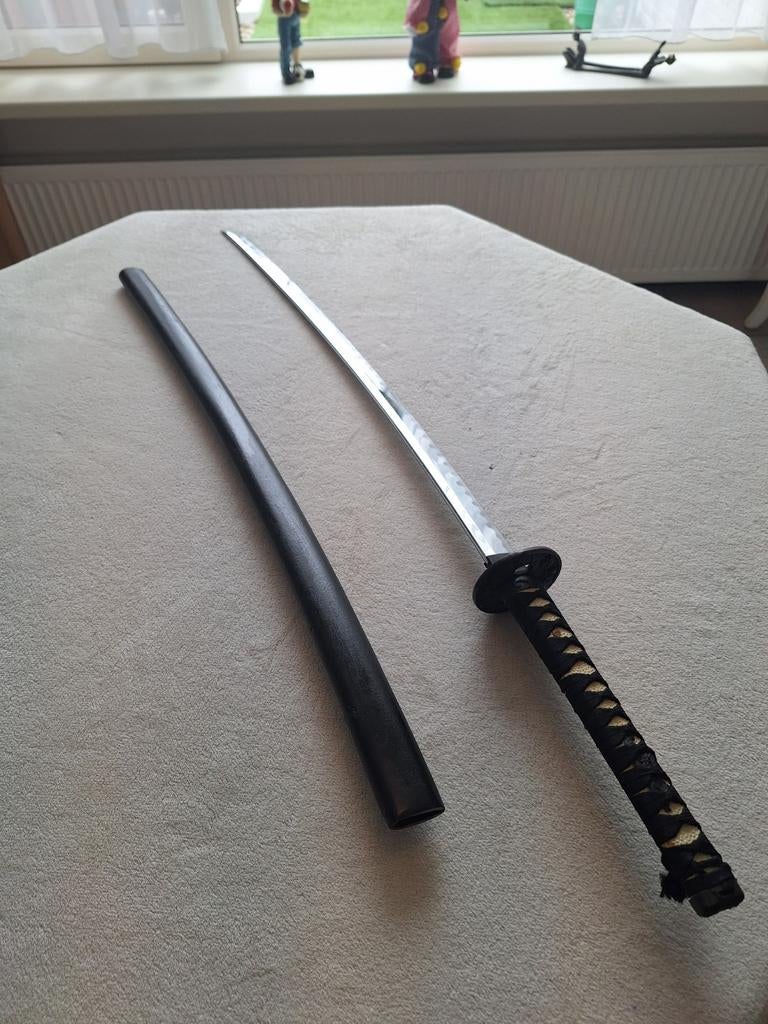 SAMOERAI   ZWAARD  // In Keurige Staat, Verzamelen, Militaria | Algemeen, Ophalen of Verzenden, Overige soorten, Zwaard of Sabel