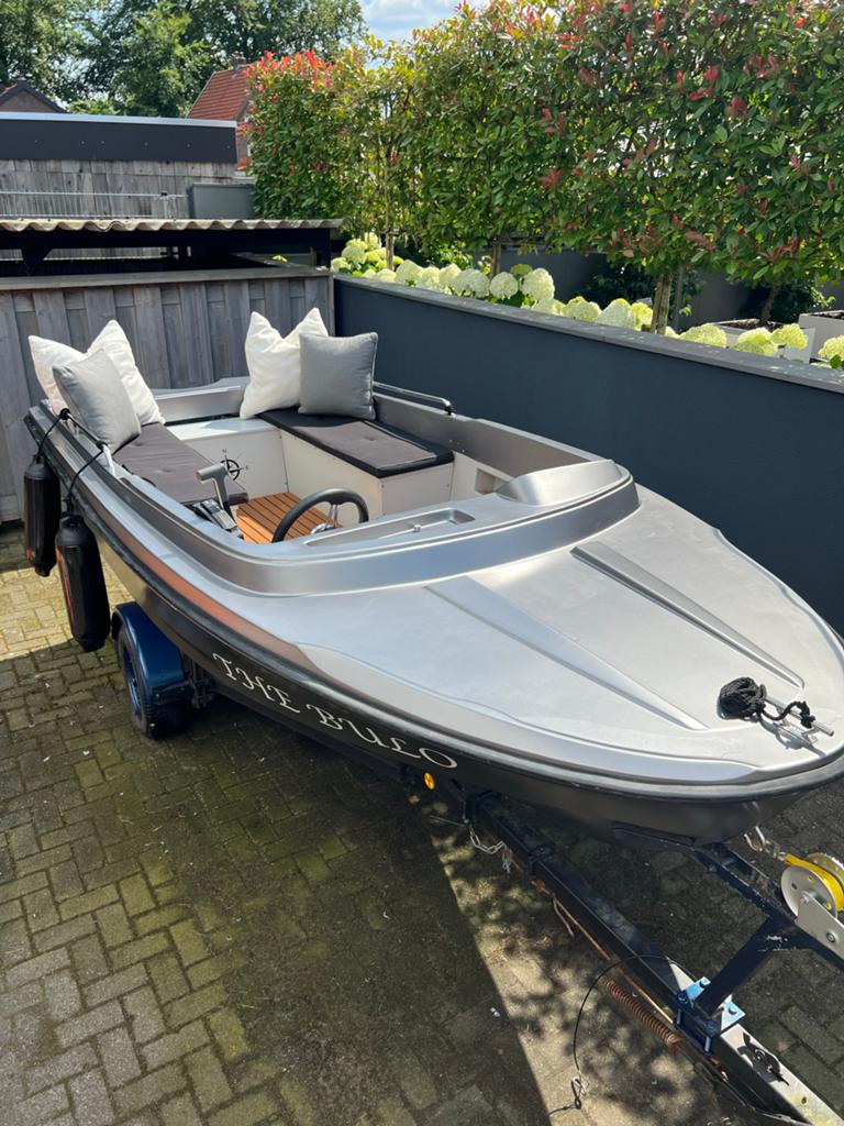 Boot + Trailer + Accessoires (Motor in overleg), Ophalen, 4 m, 15 pk, 2 m