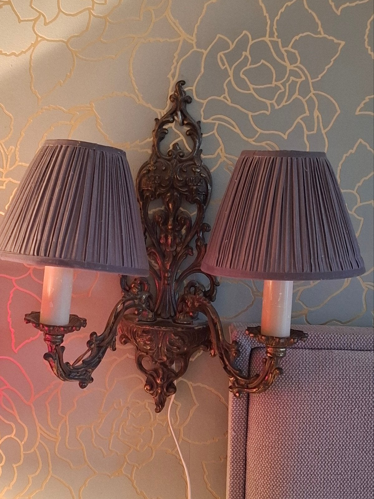 Antieke wandlamp / wandkandelaar – Massief brons – Rococo /, Antiek en Kunst, Antiek | Lampen, Ophalen of Verzenden