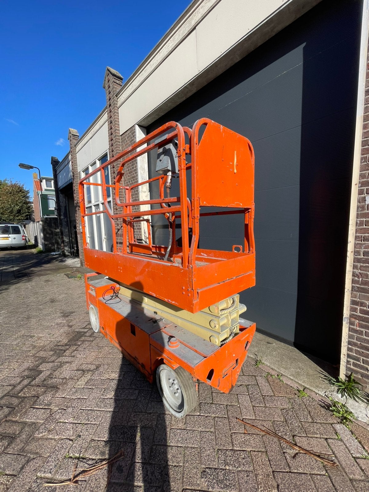 Leuke hoogwerken 7,85m vloer hoogte nieuwe accu’s!!, Ophalen