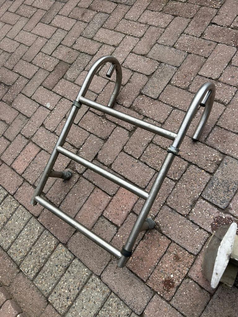 RVS Zwemtrap / Bootladder, Watersport en Boten, Accessoires en Onderhoud, Ophalen, Gebruikt, Overige typen