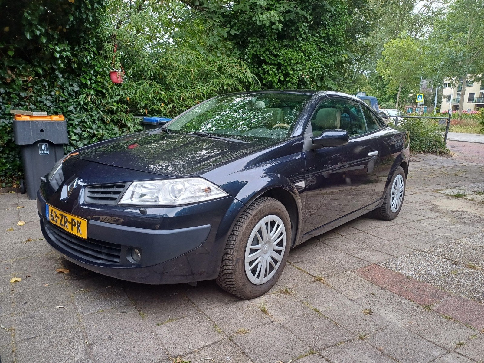 Renault Mégane 2.0 16V Autcom Cabrio AUT E4 2008 Blauw, Auto's, 1998 cc, Cabriolet, Origineel Nederlands, 75 €/maand