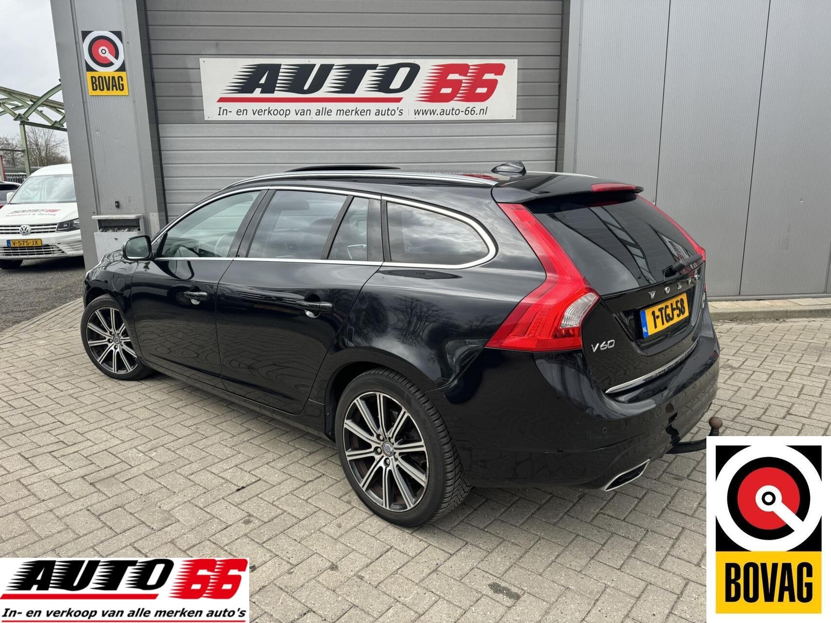 Volvo V60 2.4 D6 AWD Plug-In Hybrid Summum, Auto's, Volvo, Automaat, Zwart, Met garantie (alle), Automatische klimaatregeling