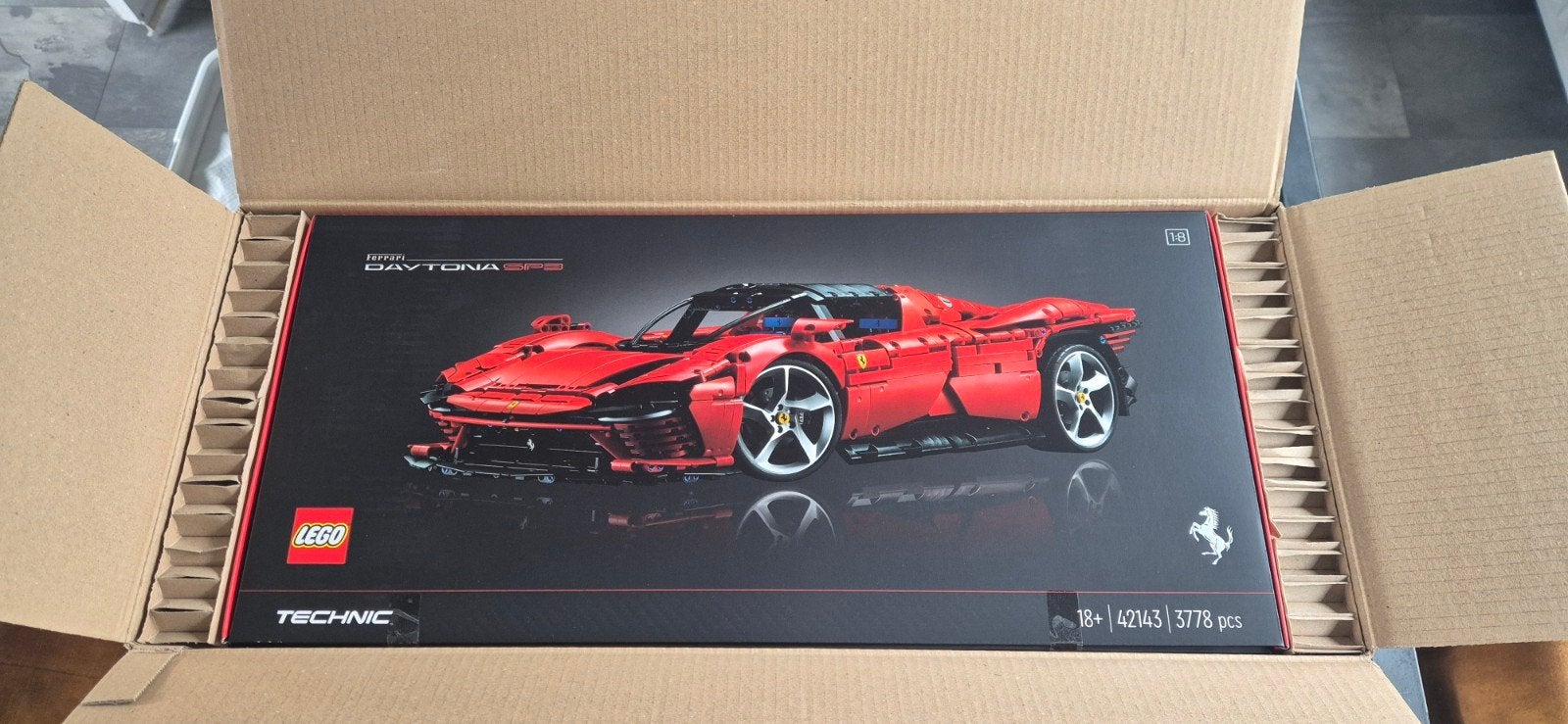 Lego Technic Ferrari Nieuw Sealed in Shipperbox, Auto, Groter dan 1:32, Nieuw, Ophalen