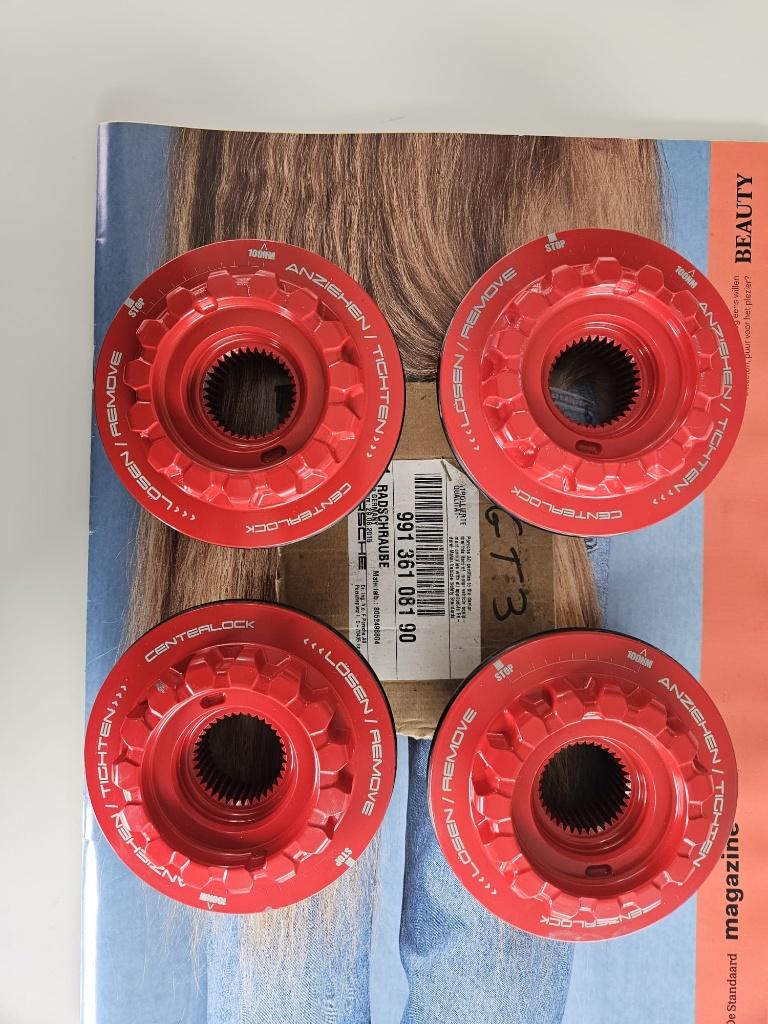 Porsche Centerlocks TAG MOTORSPORTS RED OEM 99136108190, Ophalen of Verzenden, Gebruikt, Porsche