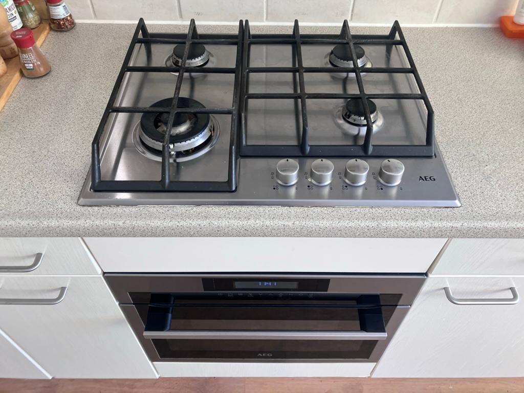 AEG Gasfornuis 4-pits RVS Inbouw Kookplaat, Ophalen, Gebruikt, 4 kookzones, Inbouw