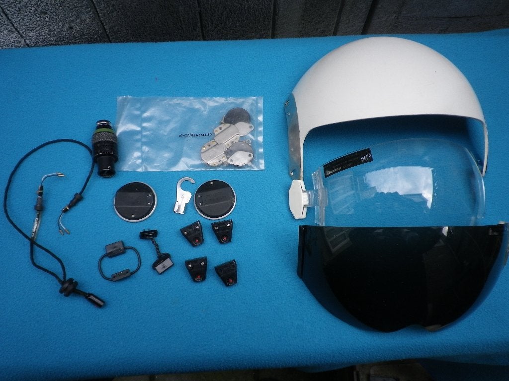 PILOTENHELM HGU ONDERDELEN & P-4, Verzenden, Gebruikt, Overige typen