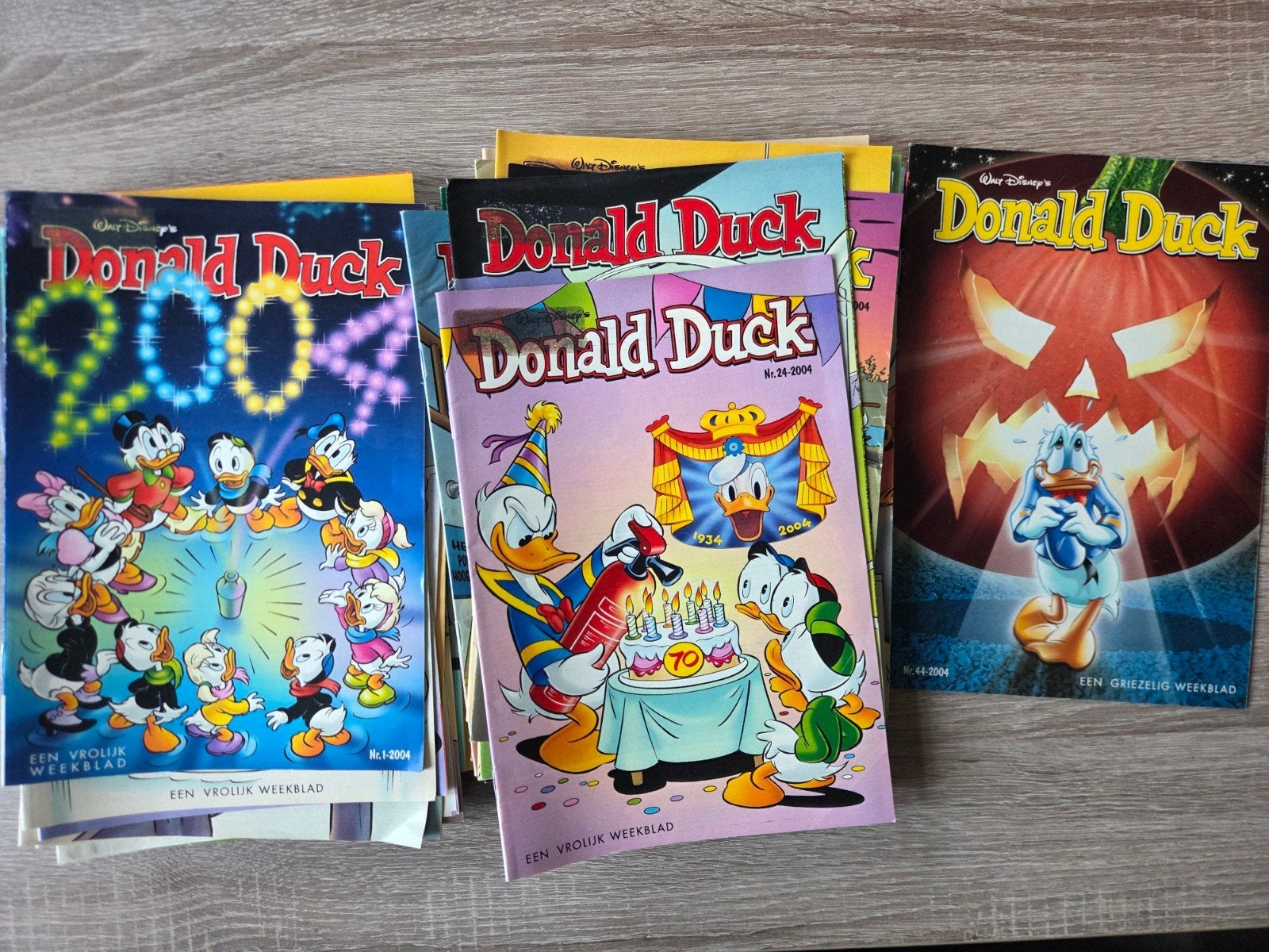 Donald Duck 2004, Eén comic, Ophalen of Verzenden, Europa