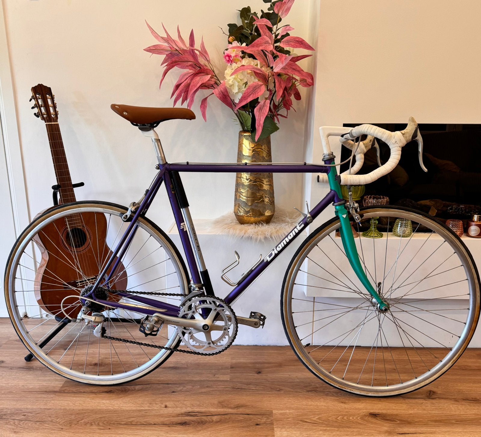 Prachtiger Retro  Diamant  in Top Staat, Full Shimano 105, Fietsen en Brommers, Fietsen | Racefietsen, Overige merken, Ophalen of Verzenden