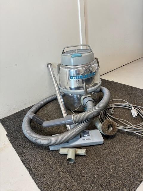 Nilfisk GA 80, Ophalen of Verzenden, Gebruikt, Stofzak, Minder dan 1200 watt