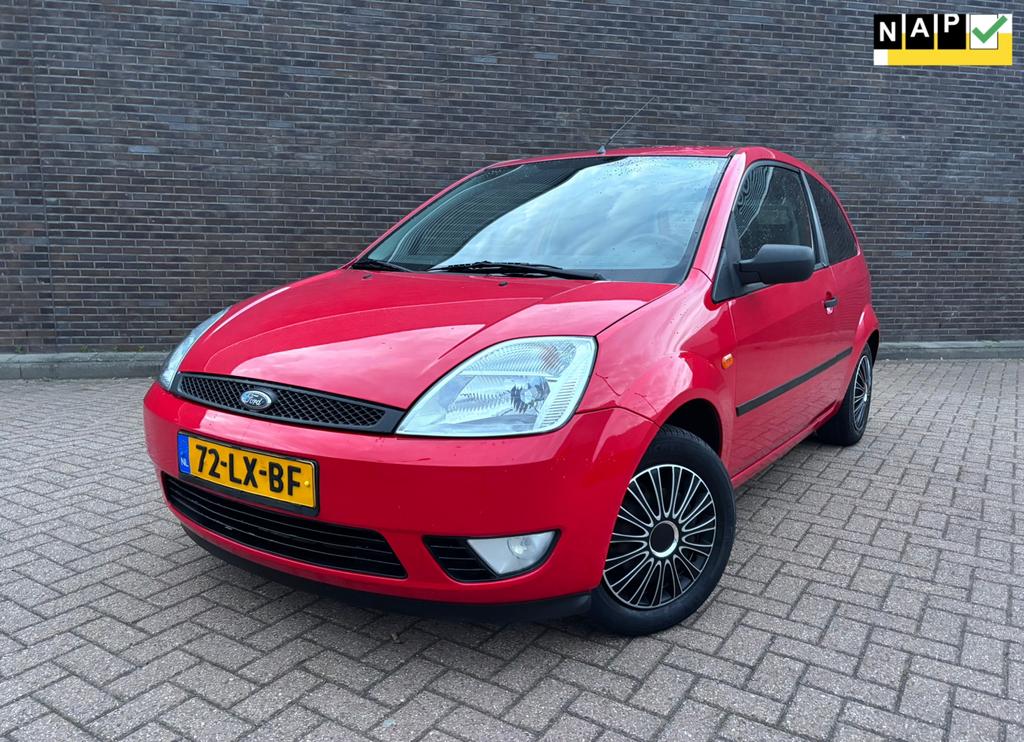 Ford Fiësta 1.4 3DR AUTOMAAT 134.KM NAP +Nieuwe APK 05-2027, Auto's, 40 €/maand, 4 cilinders, 1006 kg, Origineel Nederlands