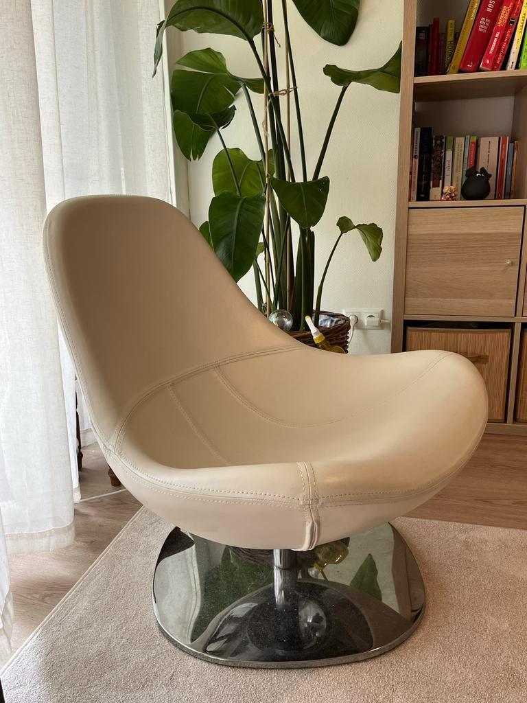 Witte Leren Fauteuil - Comfortabele Single Sofa, Ophalen, Wit, Leer, Zo goed als nieuw