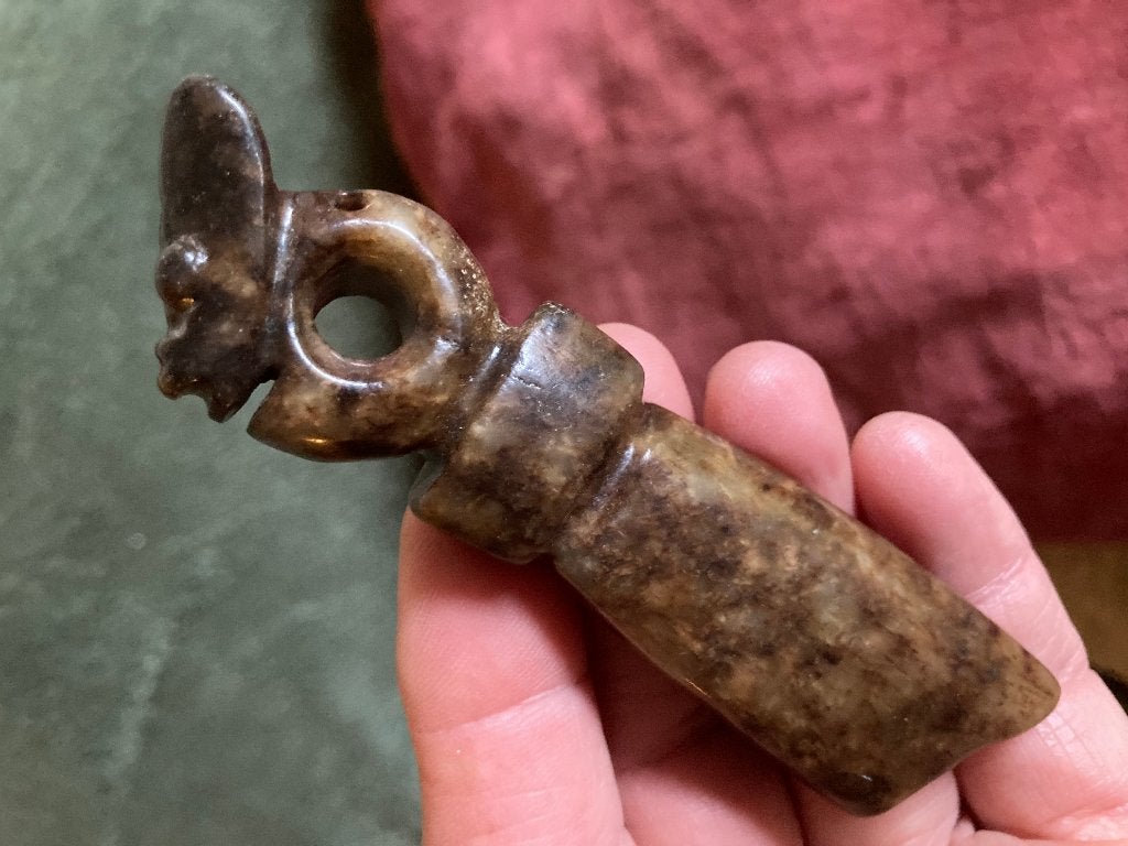 Kristallen Schedel handgemaakt Hongshan Jade Draak op Zwaard, Ophalen of Verzenden, Mineraal
