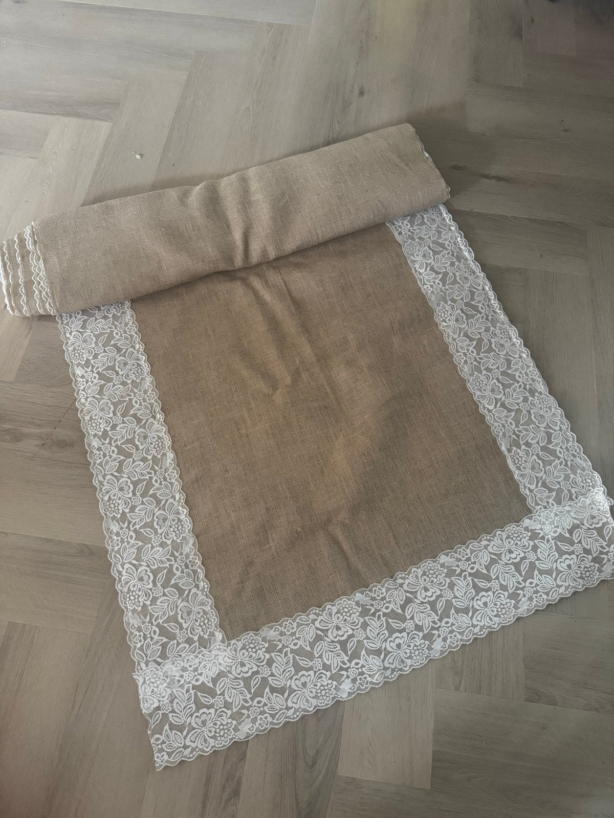 Jute loper met kant - 92cm breed, 6 meter lang, Ophalen, Gebruikt, Feestartikel, Geboorte of Huwelijk