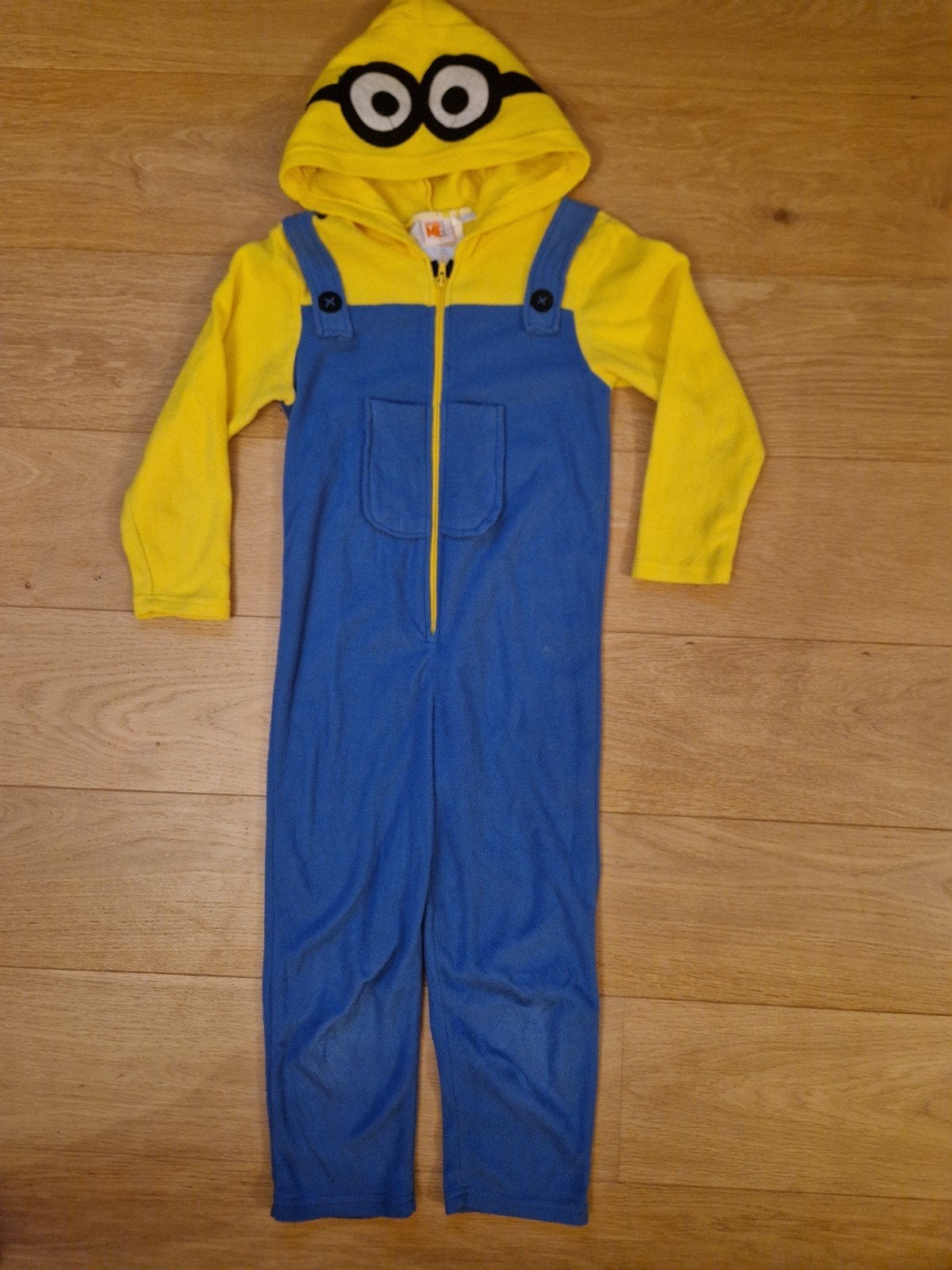 Minion Onesie - Maat 122-128 - Goede staat, Overige typen, Jongen of Meisje, Ophalen of Verzenden, Zo goed als nieuw